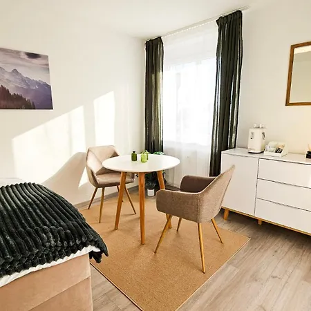 شقة Gemuetliches In Seenaehe Mit Arbeitsplatz