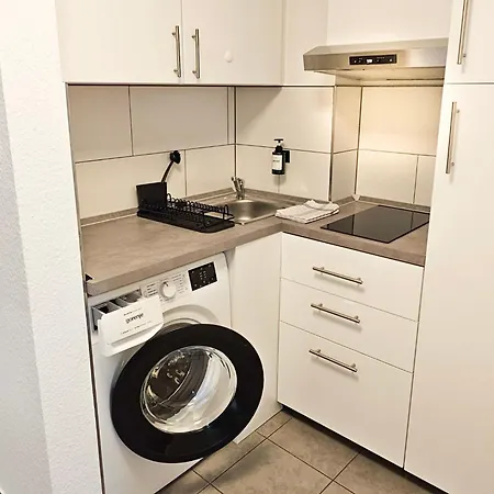 Gemuetliches In Seenaehe Mit Arbeitsplatz *